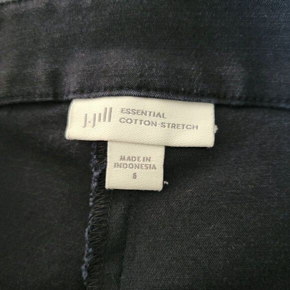 J.Jill Essential Bermuda Shorts (Size 5) - Picture 4 of 4